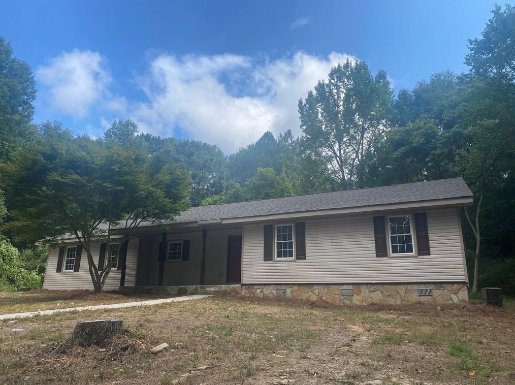 1960 Hi Roc Rd Ne, Conyers, GA 30012