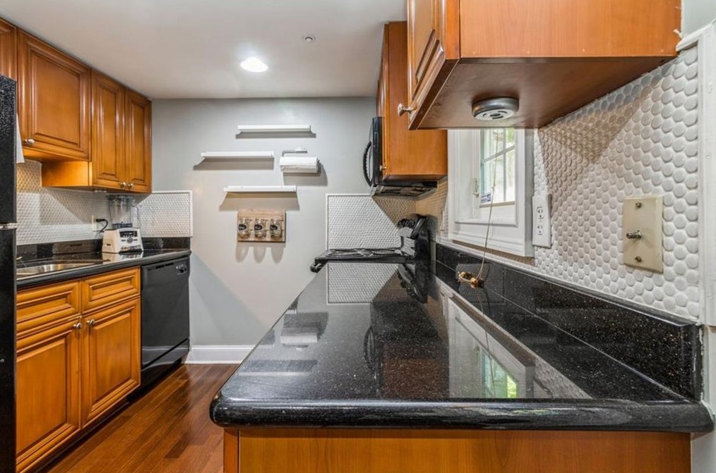 193 Rondak Cir, Smyrna GA  30080-4548 exterior