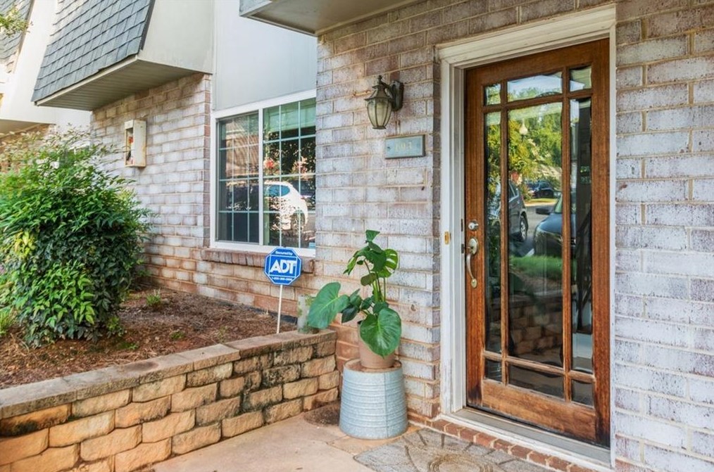 193 Rondak Cir, Smyrna, GA 30080-4548