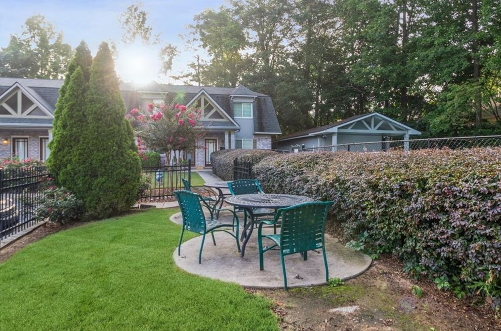 193 Rondak Cir, Smyrna GA  30080-4548 exterior