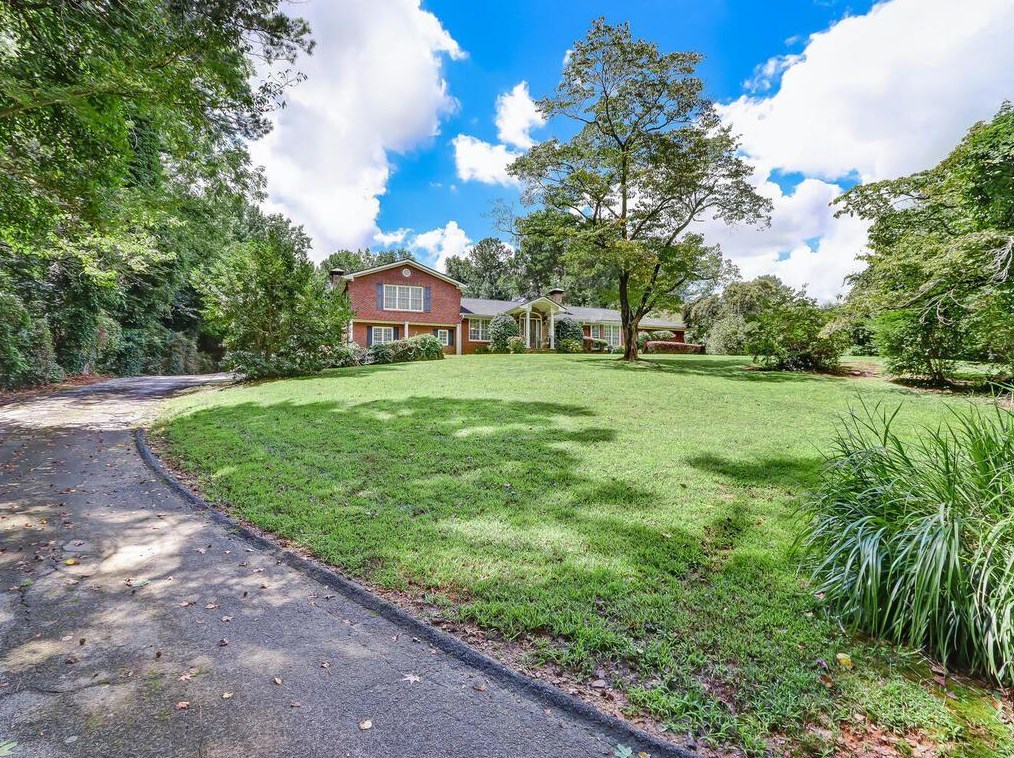 607 New Hope Rd, Lawrenceville, GA 30046-6419