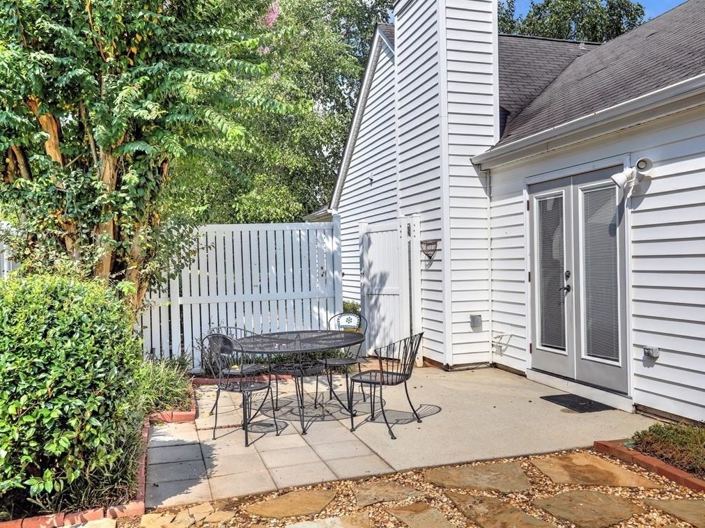 805 Braesridge Way, Alpharetta, GA 30022-8556
