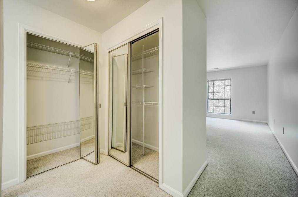 4207 Pine Heights Dr, Atlanta GA  30324-2874 exterior