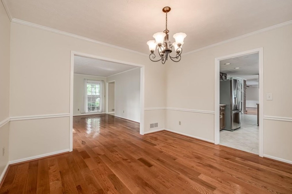 3455 Waddeston Way, Atlanta GA  30319-2544 exterior