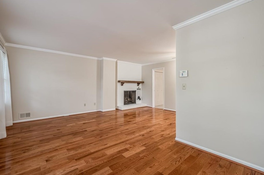 3455 Waddeston Way, Atlanta GA  30319-2544 exterior