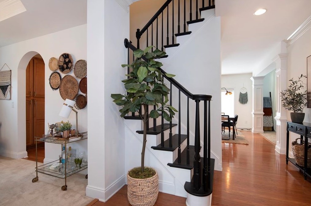 7918 Brass Lantern Dr, Flowery Branch GA  30542-7578 exterior