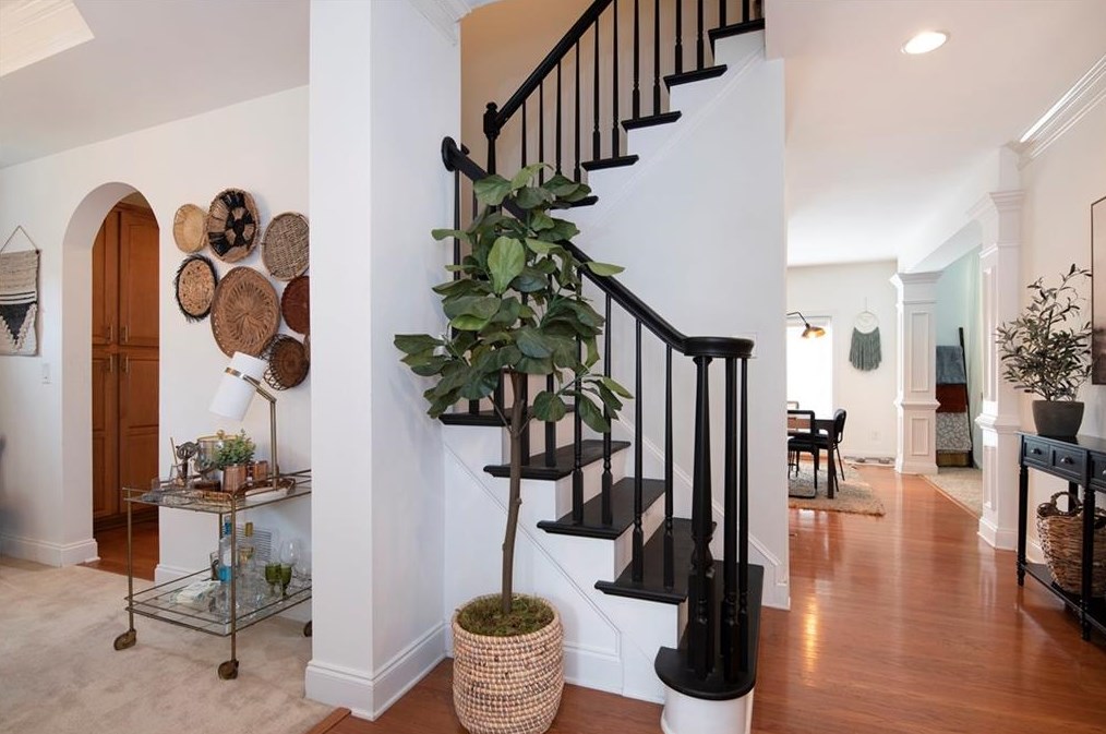 7918 Brass Lantern Dr, Flowery Branch GA  30542-7578 exterior