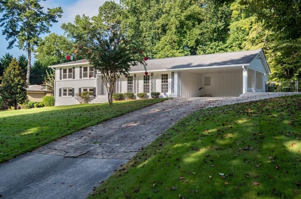 4146 King Valley Dr, Smyrna, GA 30082-4218