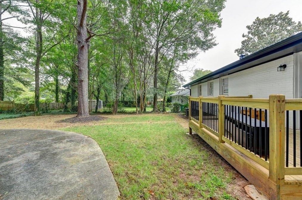 2808 Long Way, Decatur GA  30032-4226 exterior