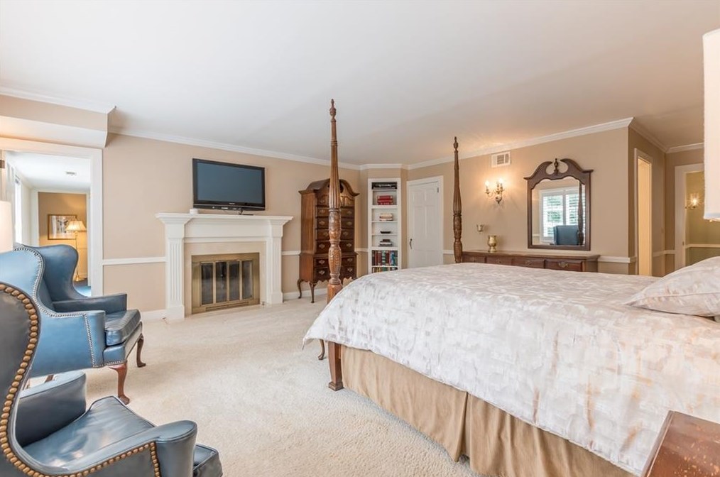 4610 Orkney Ln, Atlanta GA  30331-7440 exterior