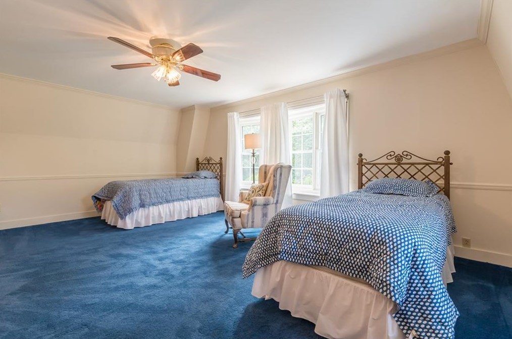 4610 Orkney Ln, Atlanta GA  30331-7440 exterior