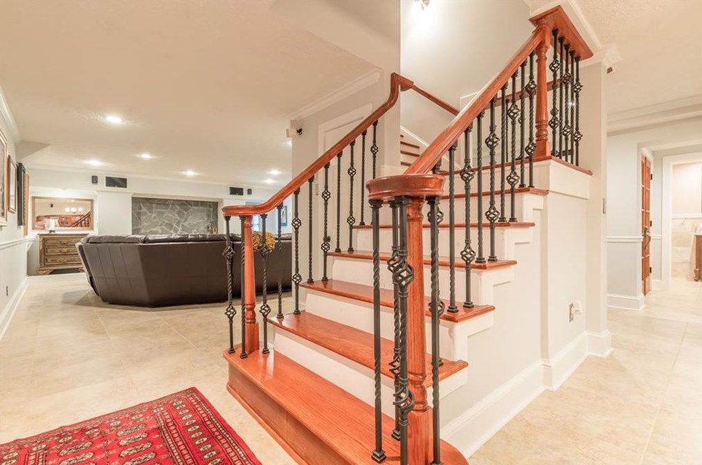 4610 Orkney Ln, Atlanta GA  30331-7440 exterior