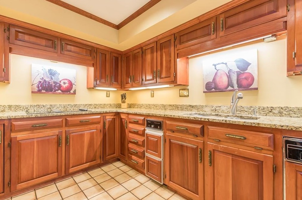 4610 Orkney Ln, Atlanta GA  30331-7440 exterior