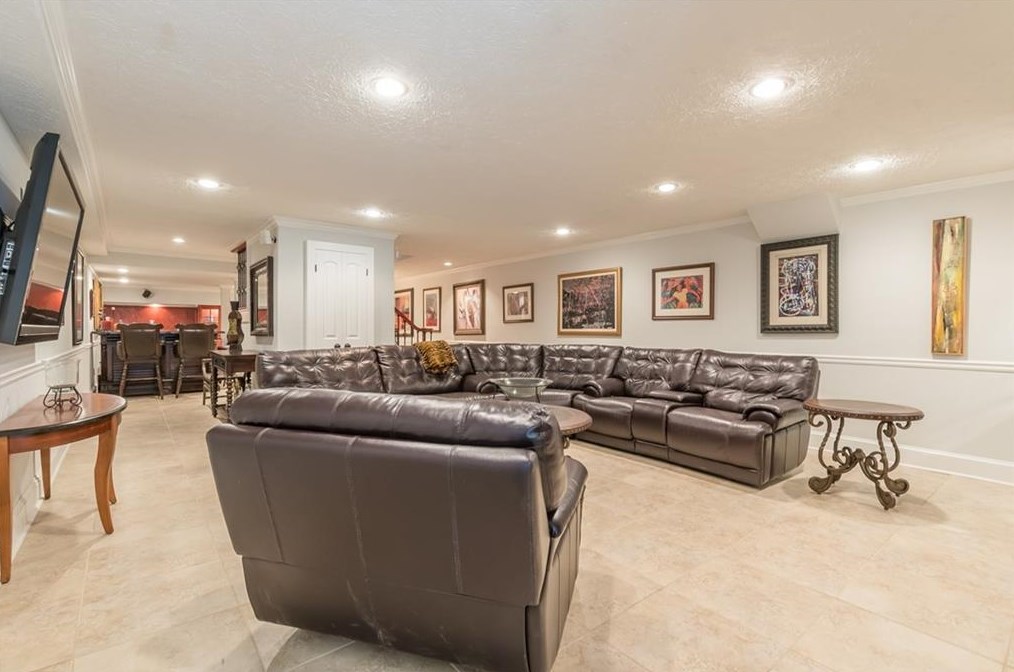 4610 Orkney Ln, Atlanta GA  30331-7440 exterior