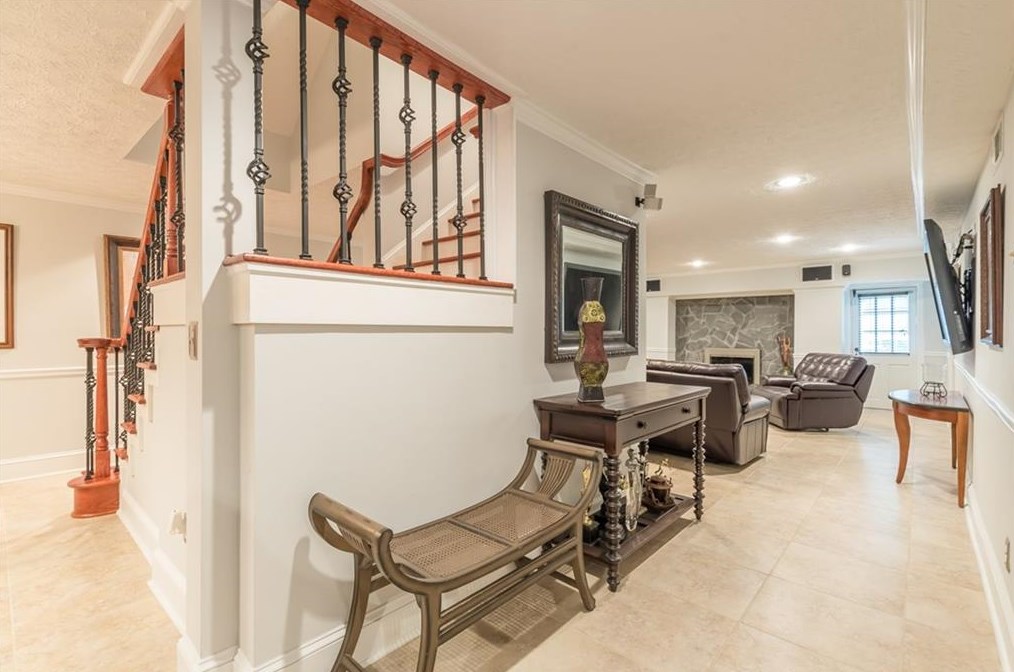 4610 Orkney Ln, Atlanta GA  30331-7440 exterior