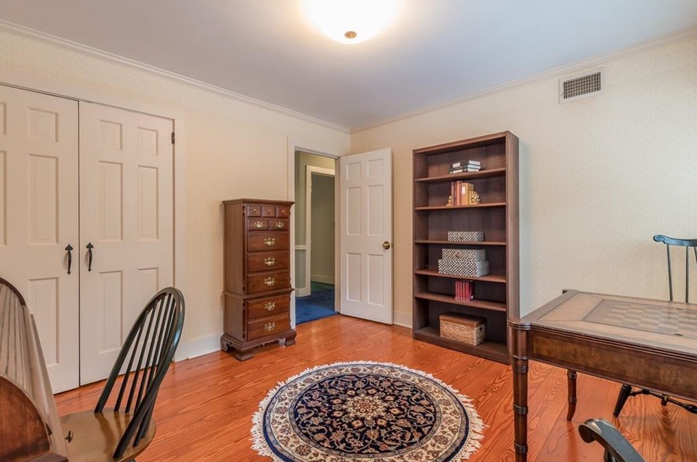 4610 Orkney Ln, Atlanta GA  30331-7440 exterior