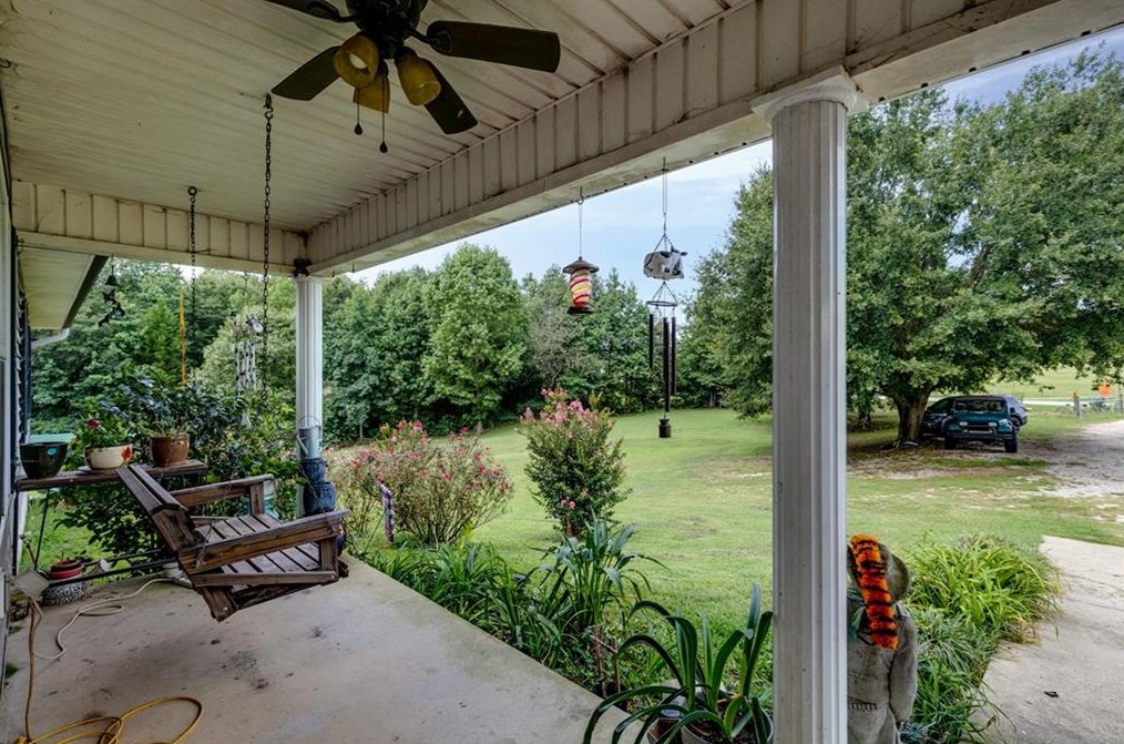 2167 Yonah Homer Rd, Lula, GA 30554