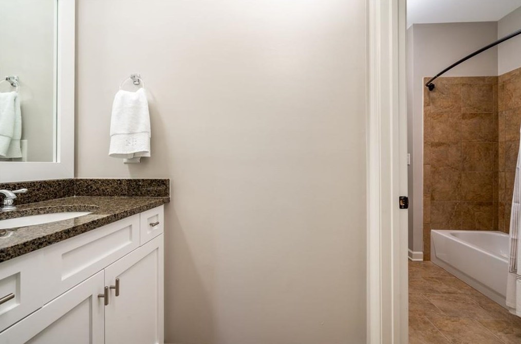 4529 Gateway Ct, Smyrna GA  30080-9210 exterior