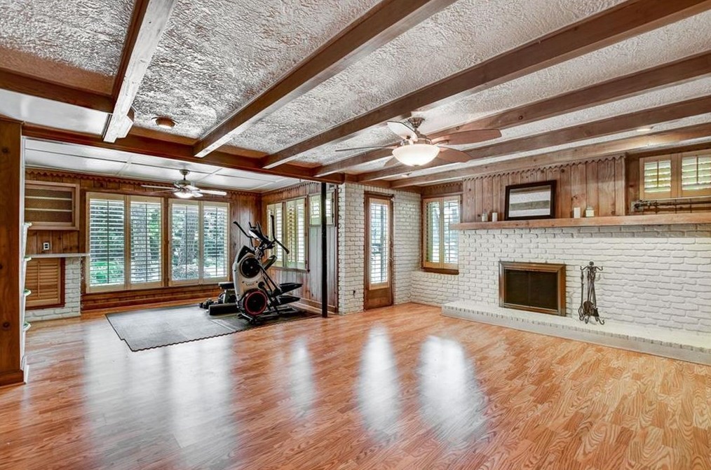 1530 Niskey Lake Trl, Atlanta GA  30331-6318 exterior