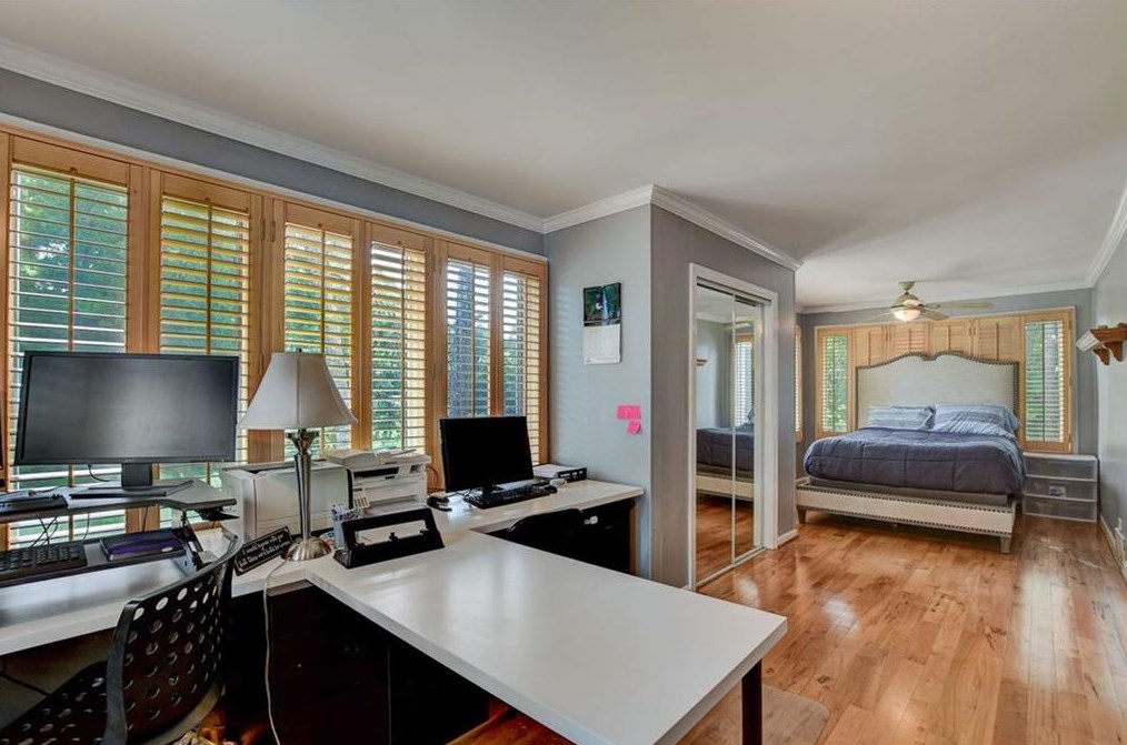 1530 Niskey Lake Trl, Atlanta GA  30331-6318 exterior