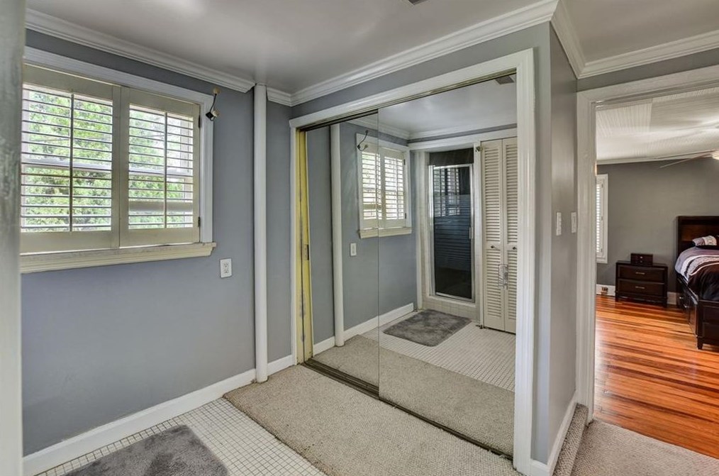 1530 Niskey Lake Trl, Atlanta GA  30331-6318 exterior