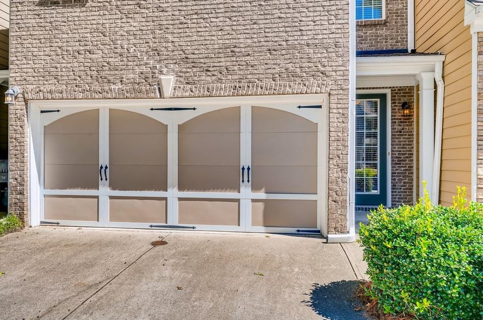 930 Pierce Ivy Ct, Lawrenceville, GA 30043-1316