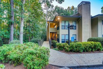 903 Lismore SE - Photo 1