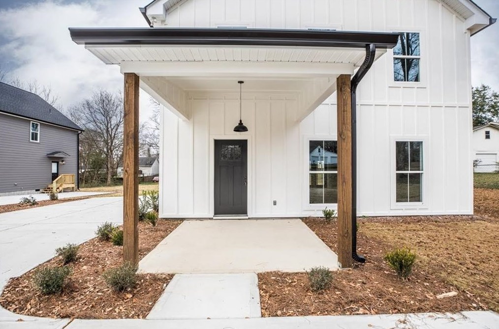 438 Bowdon St, Tallapoosa, GA 30176-1138