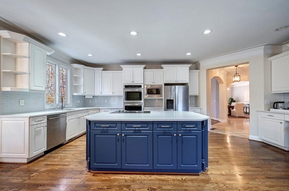 715 Greenview Ter, Alpharetta, GA 30004-4587