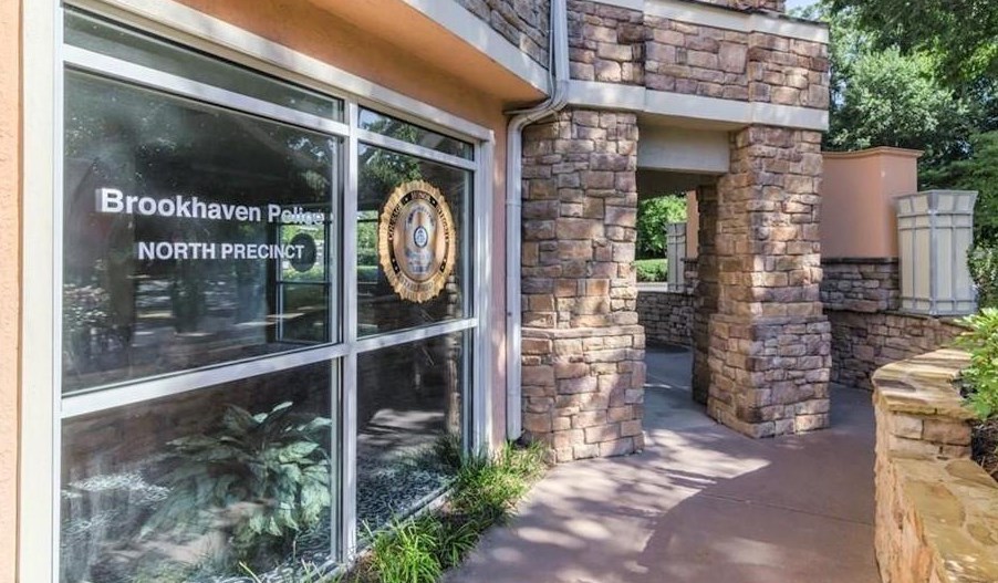 10 Perimeter Summit Blvd, Atlanta GA  30319-1496 exterior