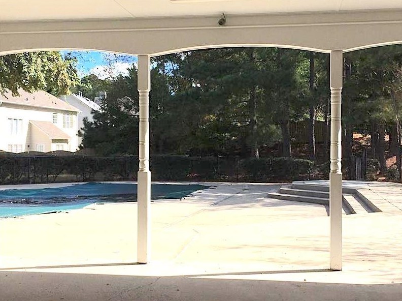 9445 Knollcrest Blvd, Alpharetta GA 30022-5112 exterior