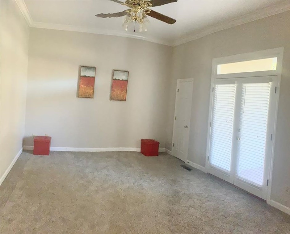 9445 Knollcrest Blvd, Alpharetta GA 30022-5112 exterior