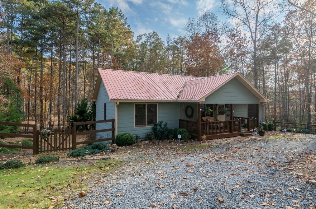 151 Tara Ln, Ellijay, GA 30540