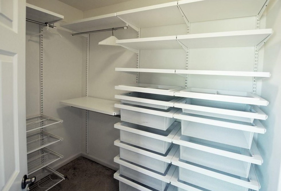 4402 Wilkerson Manor Dr, Smyrna GA 30080-6451 exterior