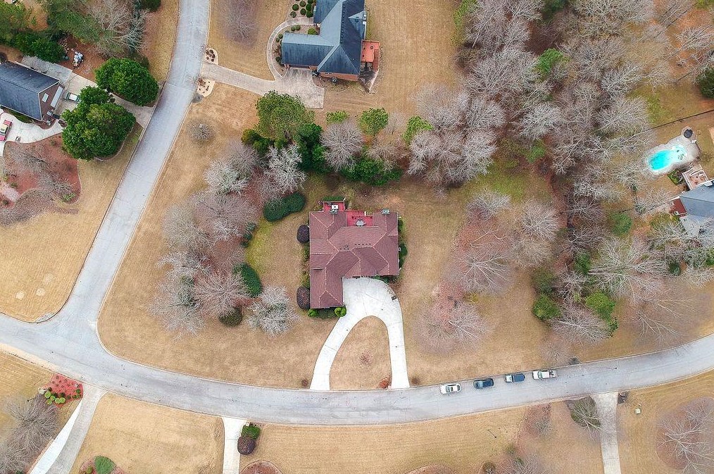 55 Costleys Bridge Dr, Oxford, GA 30054