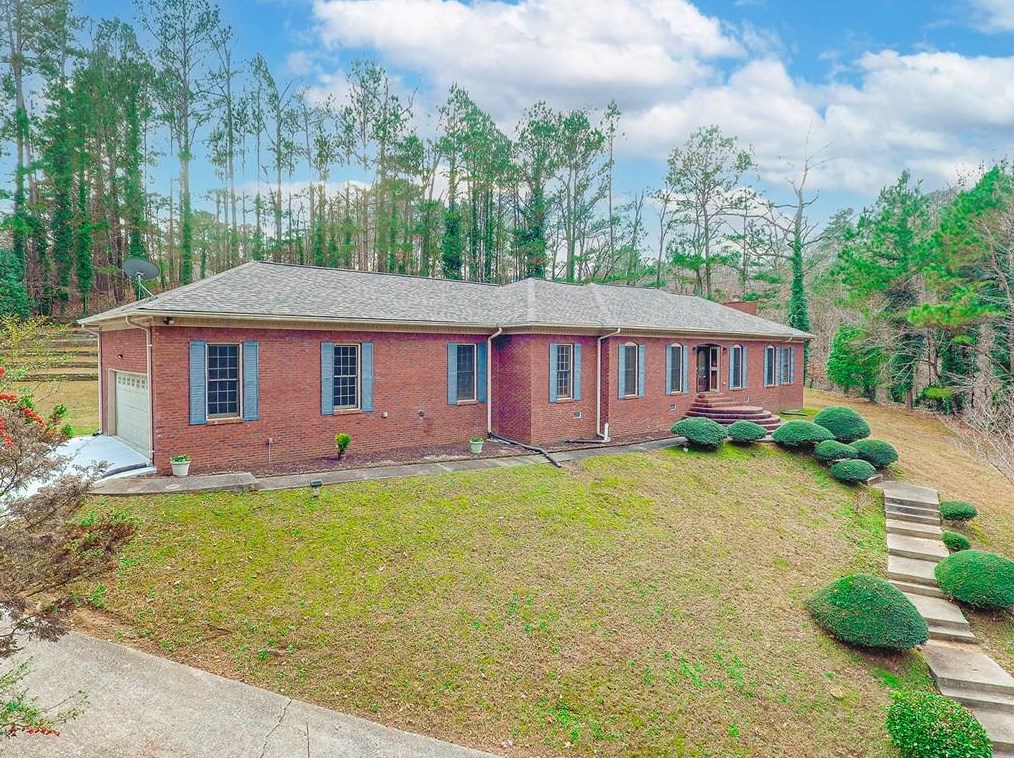 1775 Niskey Lake Trl, Atlanta, GA 30331-6321