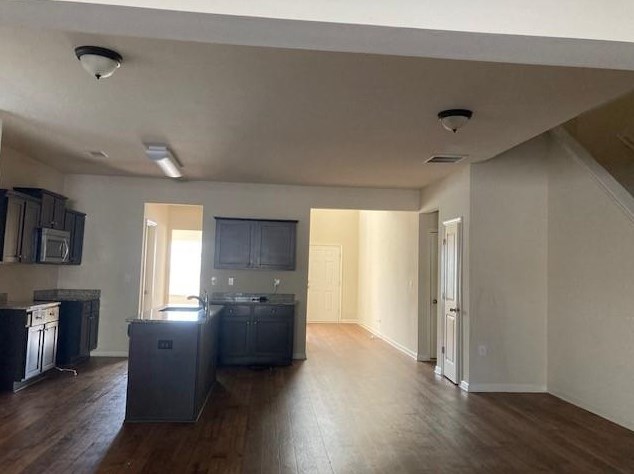 216 Aberdeen Way, Dallas GA  30132-2619 exterior