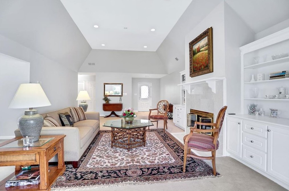 4306 Village Oaks Ln, Atlanta, GA 30338-5730