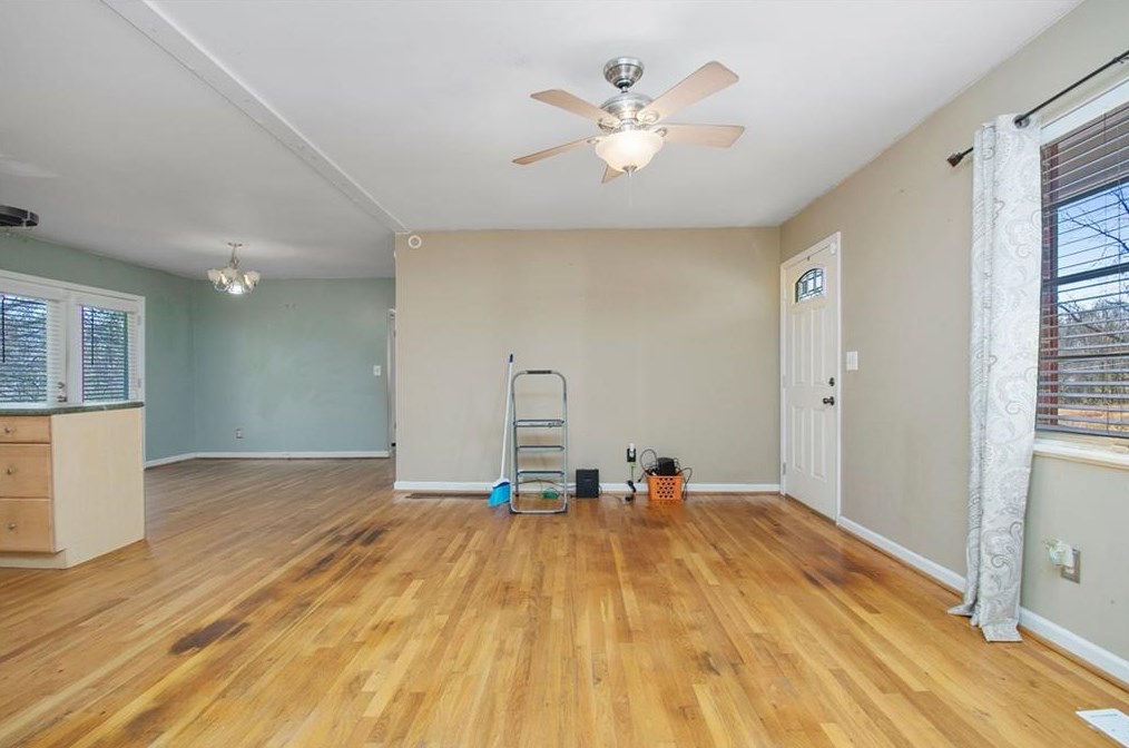 3875 Devon Wood Ave, Douglasville, GA 30135-3409