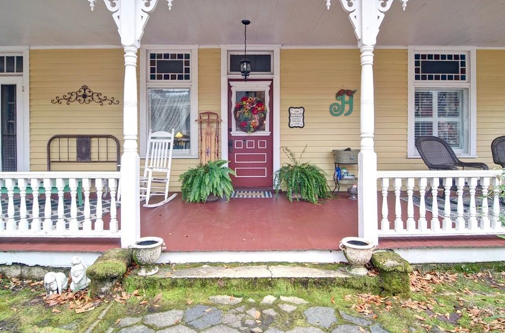 241 E Hightower Trail, Social Circle, GA 30025