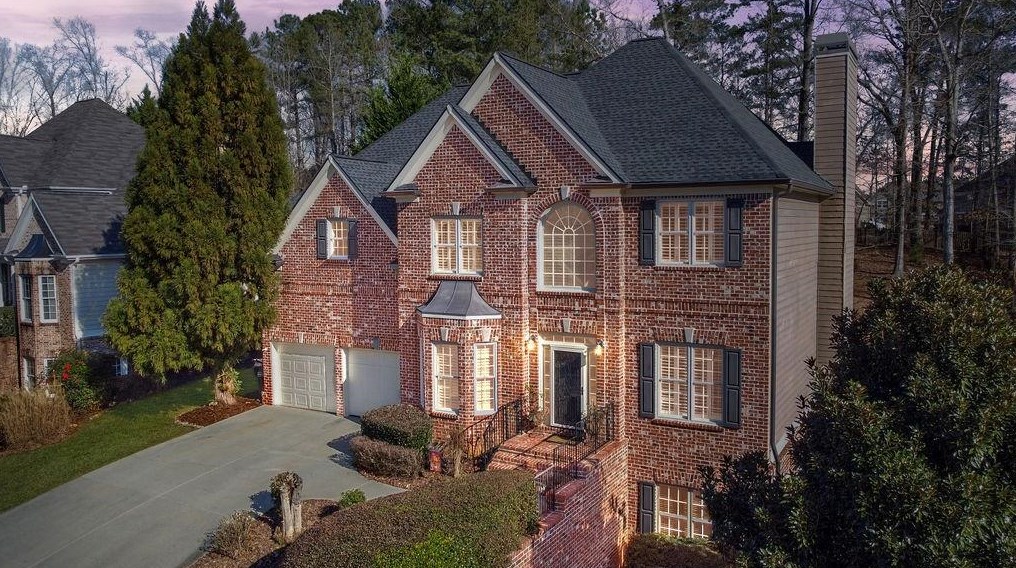 2046 Haydenbrook Dr, Acworth, GA 30101-7156