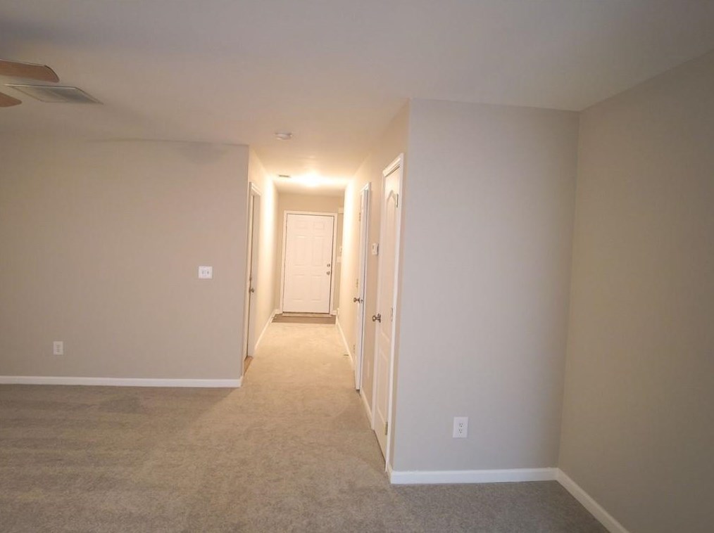 6522 Snowbird Ln, Douglasville, GA 30134