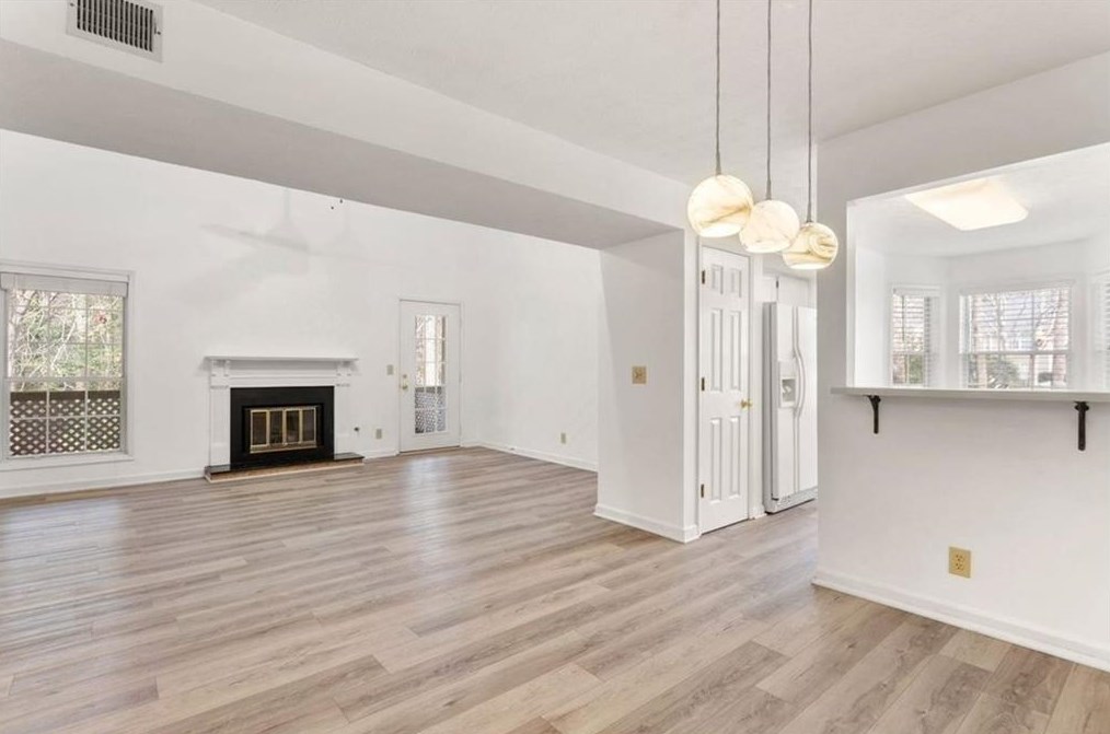 4508 Pineridge Cir, Atlanta, GA 30338-6541