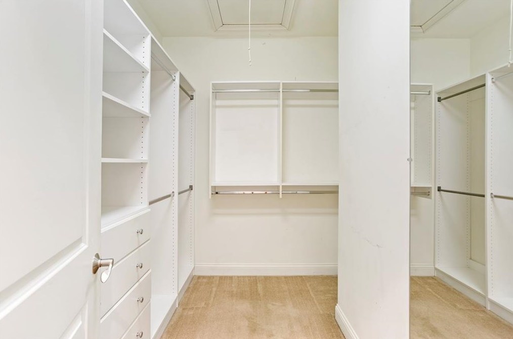 688 Mountain Dr, Atlanta GA 30342-3900 exterior