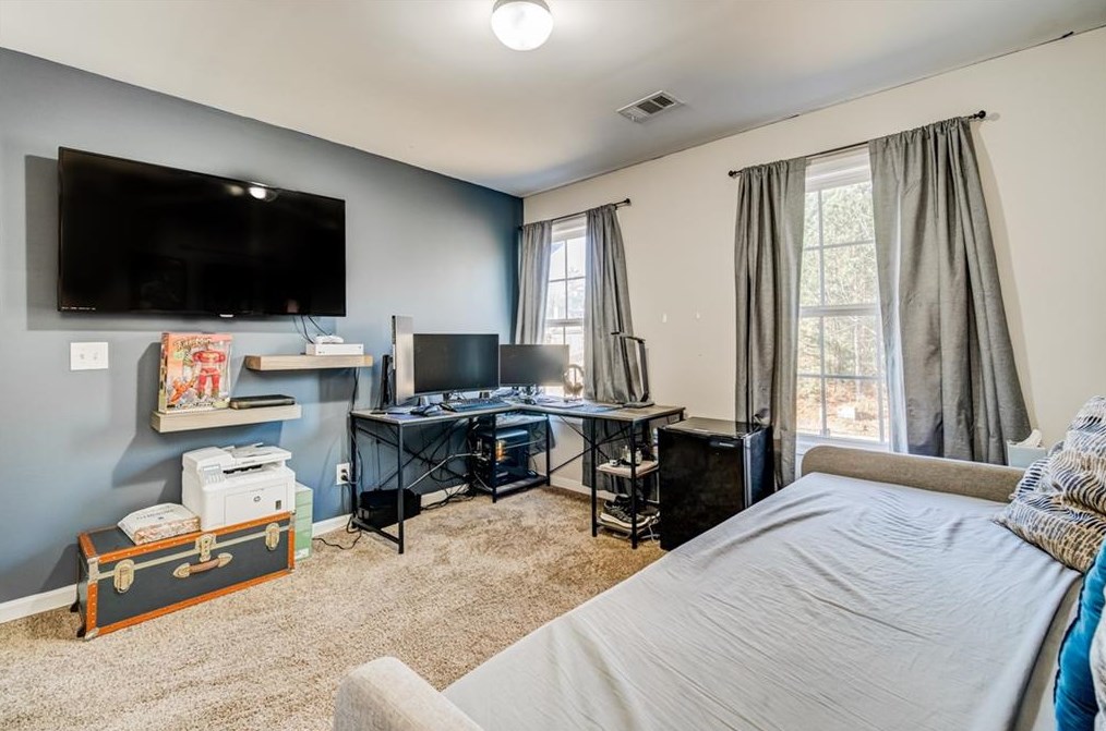 179 Levi St, Calhoun GA 30701-8018 exterior