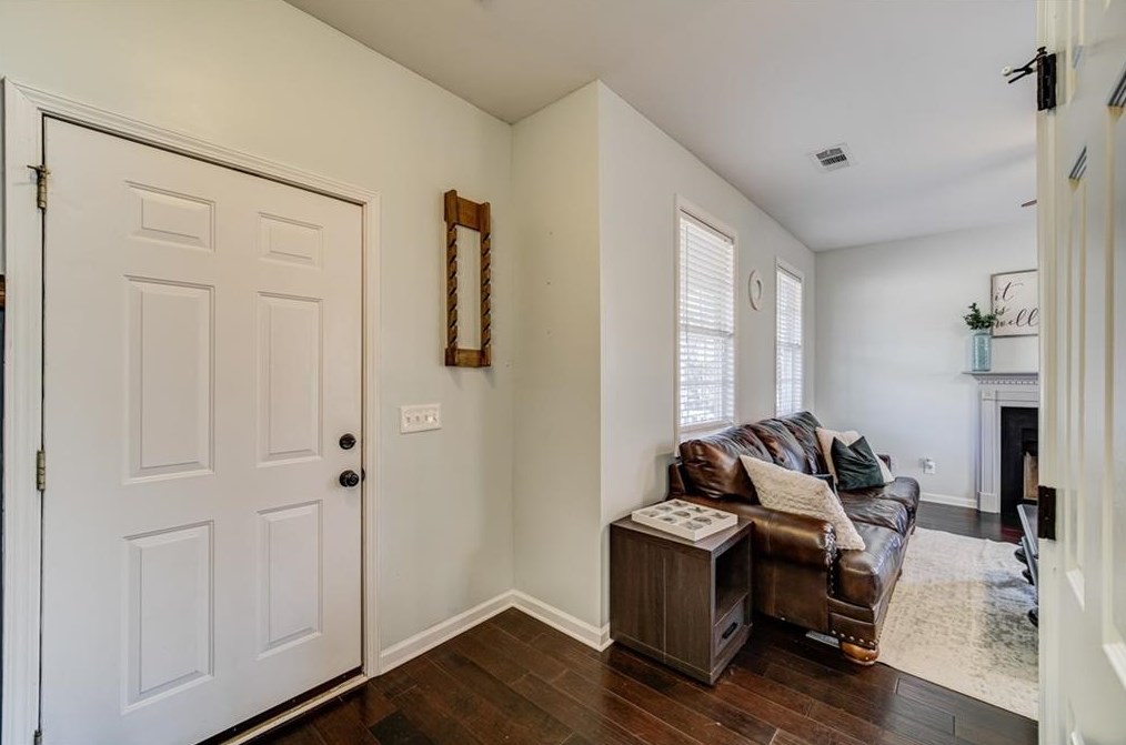 179 Levi St, Calhoun GA 30701-8018 exterior