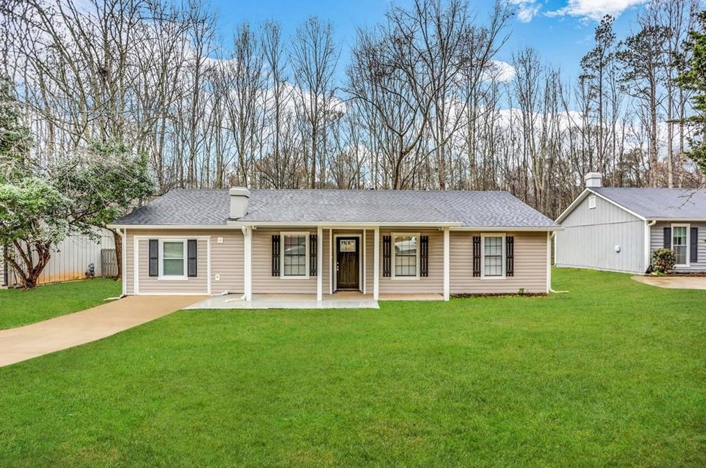 5072 Galbraith Cir, Stone Mountain, GA 30088