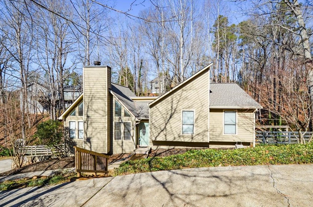 4766 Catoosa Trl, Roswell, GA 30075-1654