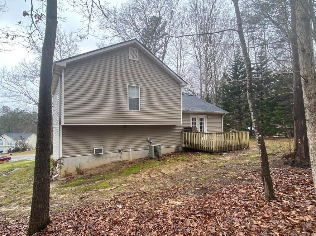 3834 Stoney Creek Dr, Flowery Branch, GA 30542-6509