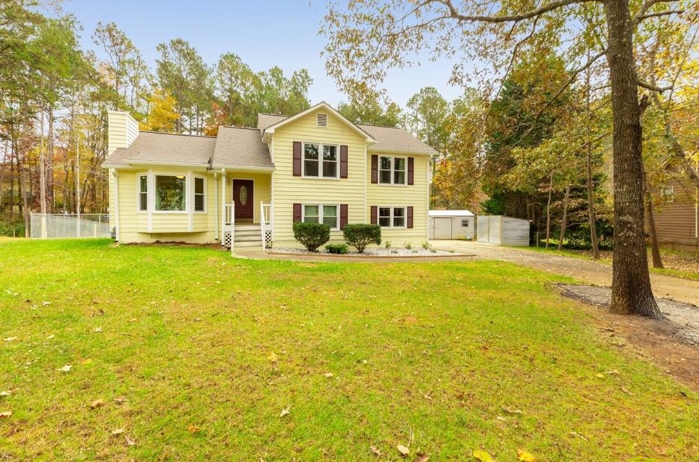 78 Marion Ln, Douglasville, GA 30134-5845